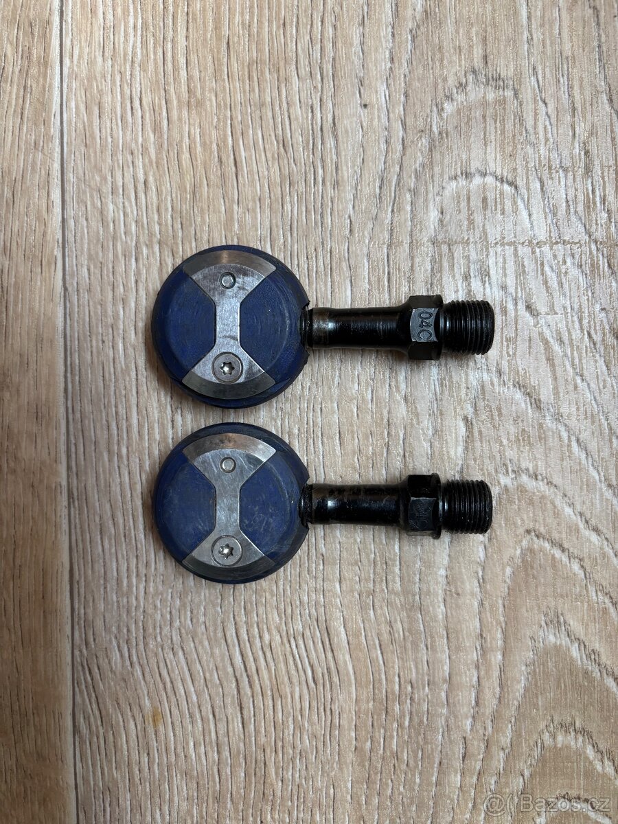 Silniční kufry zarážky, Silniční pedály, DUAL-SIDED ENTRY