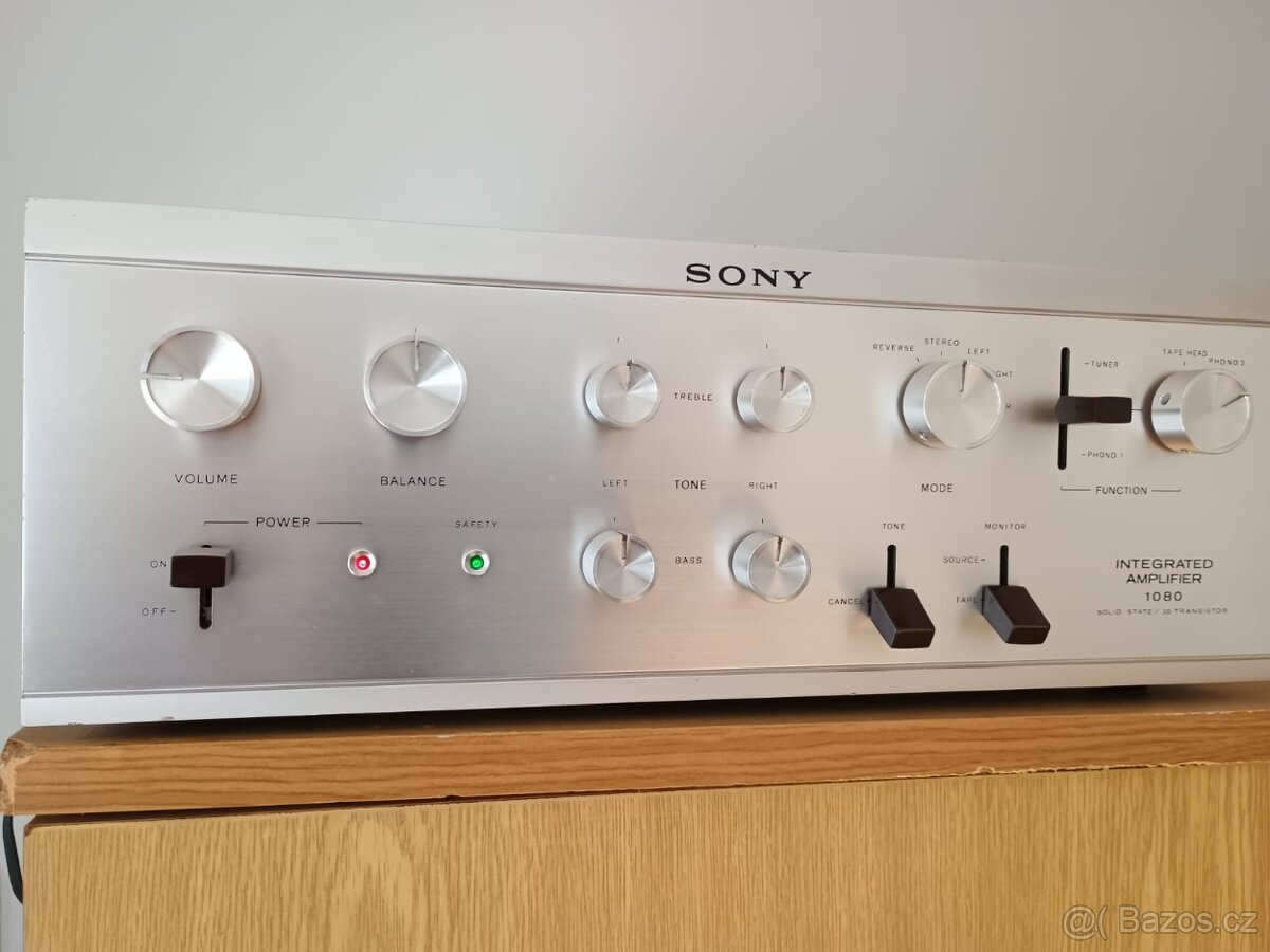 Sony ta-1080, top model 1965, kremikovy