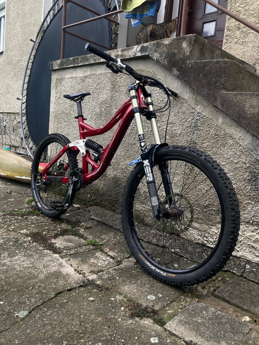 Sjezdove kolo specialized Big hit