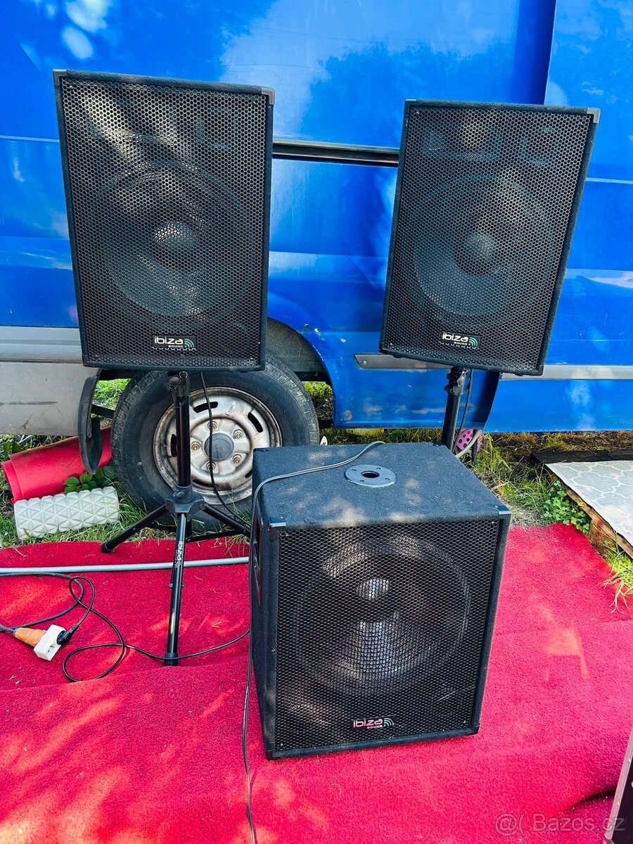 Profesionální reprobedny a subwoofer