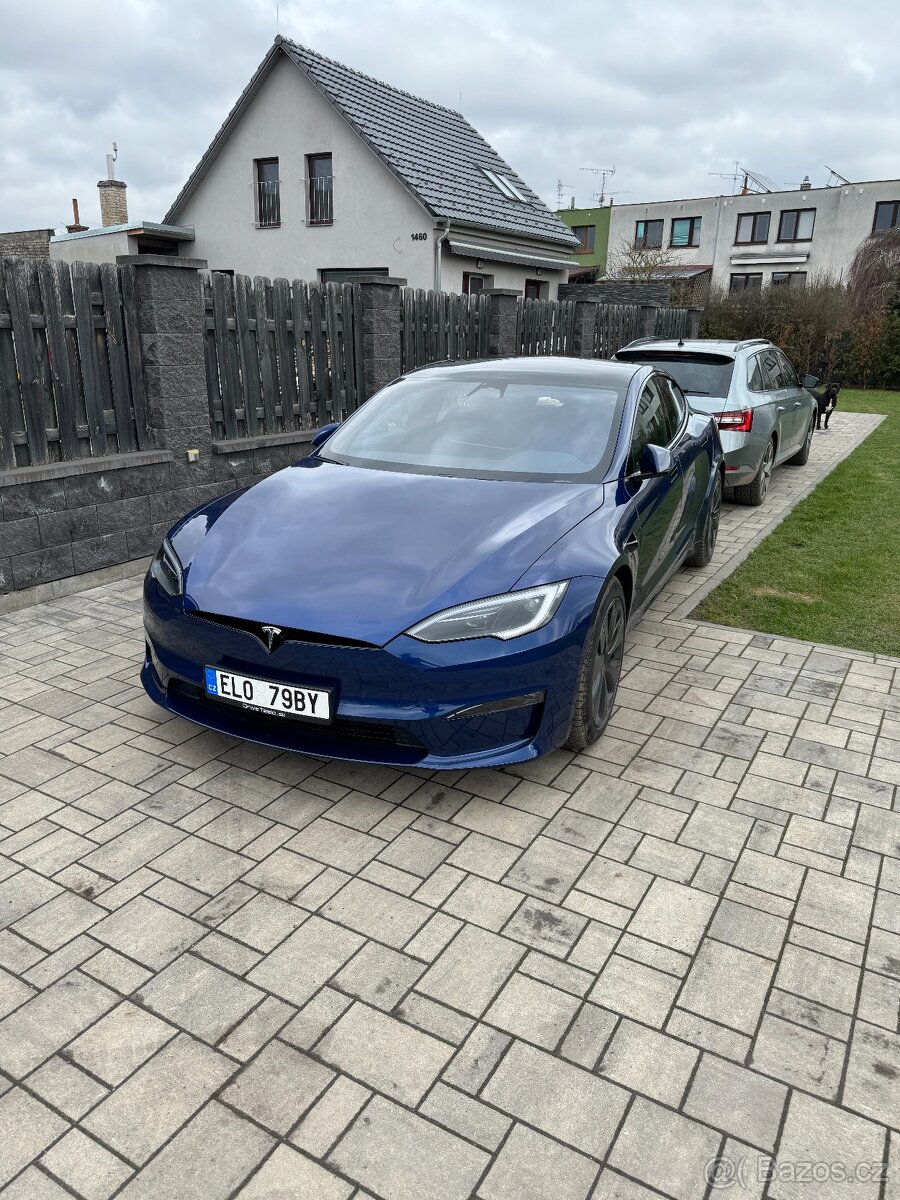Tesla Model S 493W Long Range Pano DPH Yoke