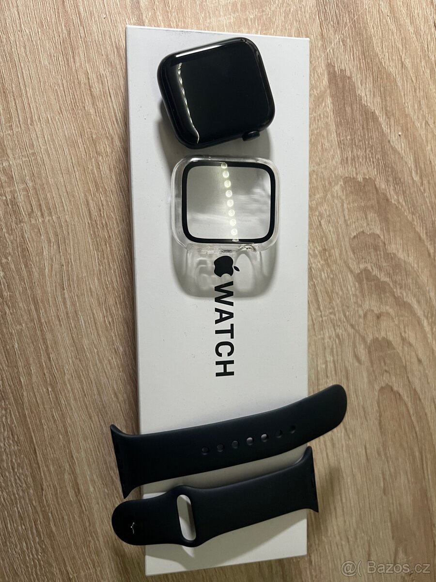 Apple Watch SE 2024