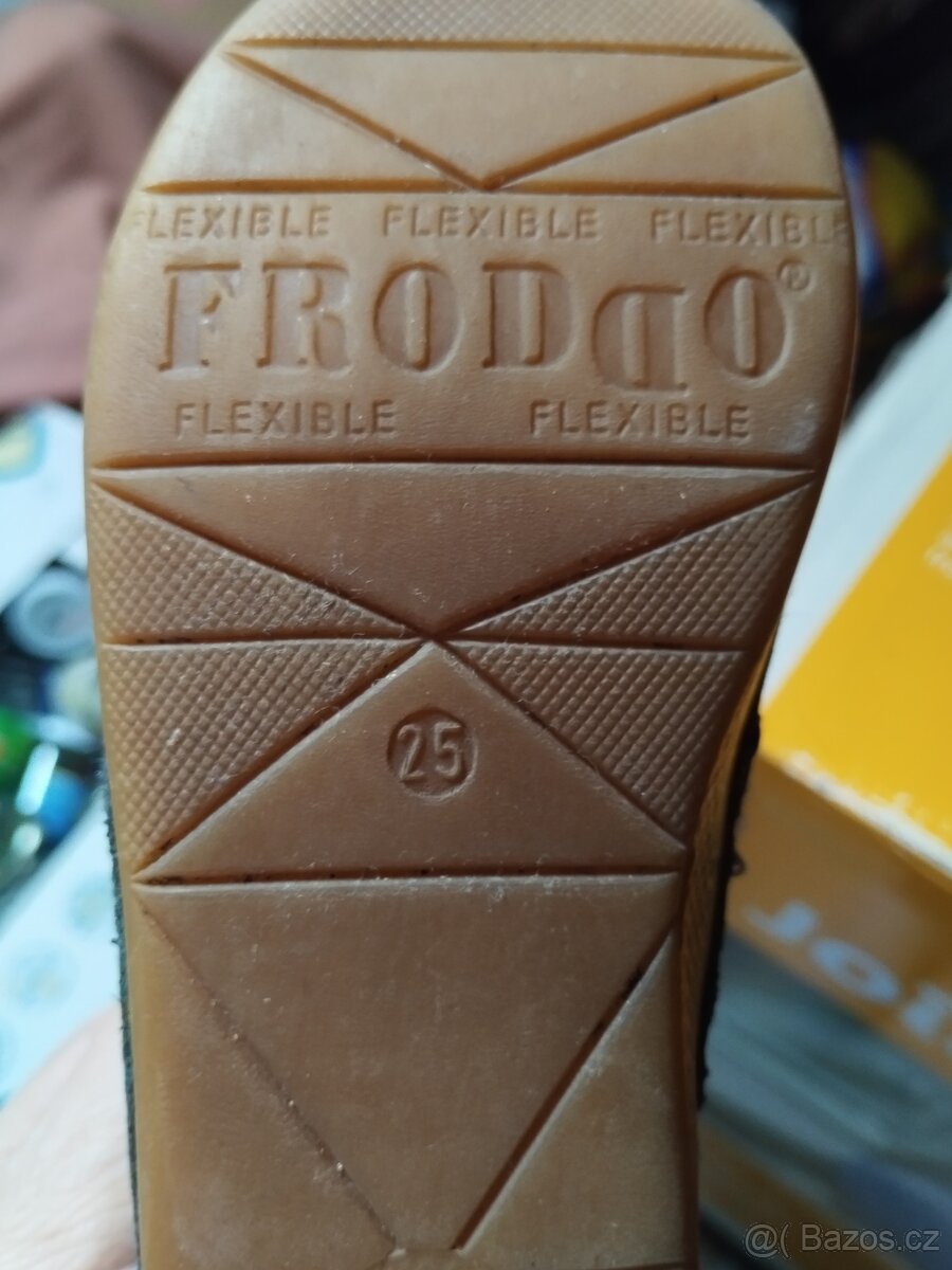 Prodám dětské kožené šněrovací boty Frodo