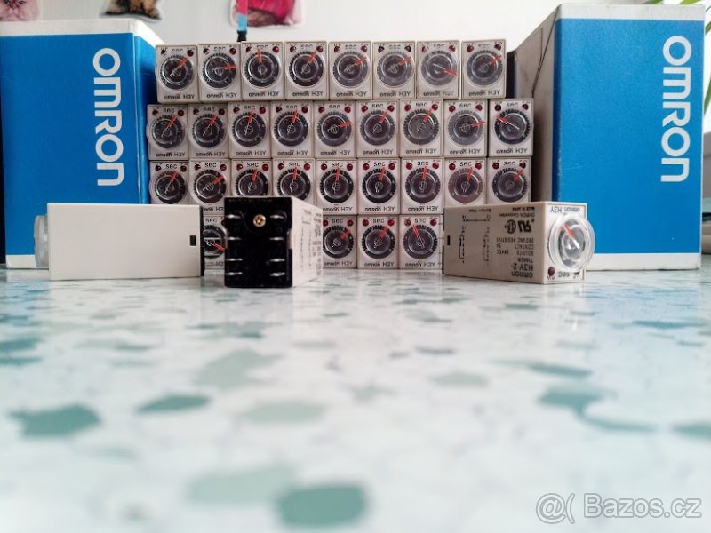 Relé OMRON H3Y-2 5s