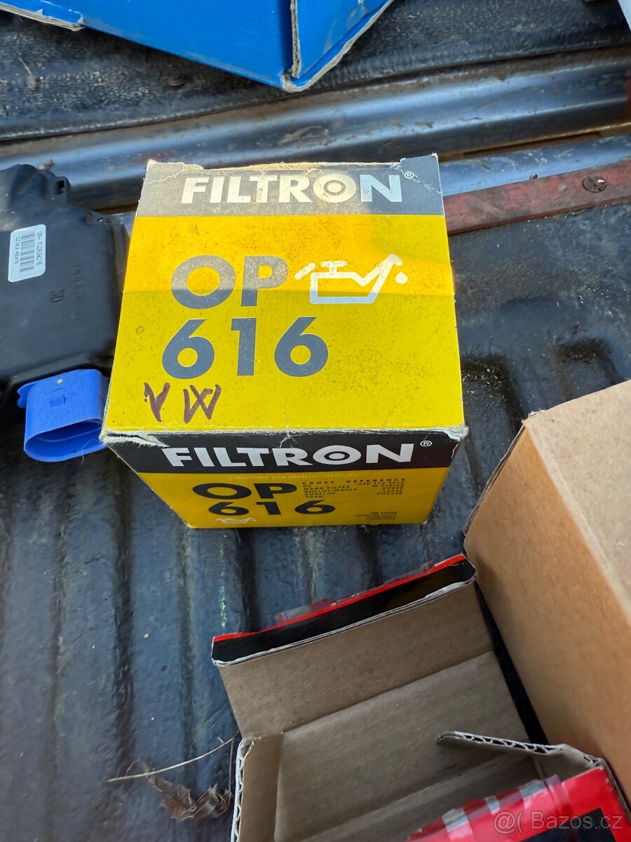 VW olej filtr OP 616