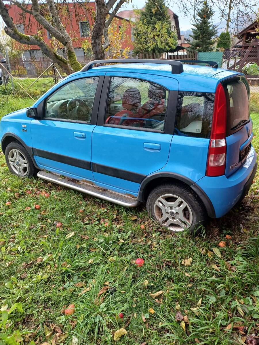 Prodám Panda 4x4, 1,2, 44kW, r.v. 04, původ ČR,