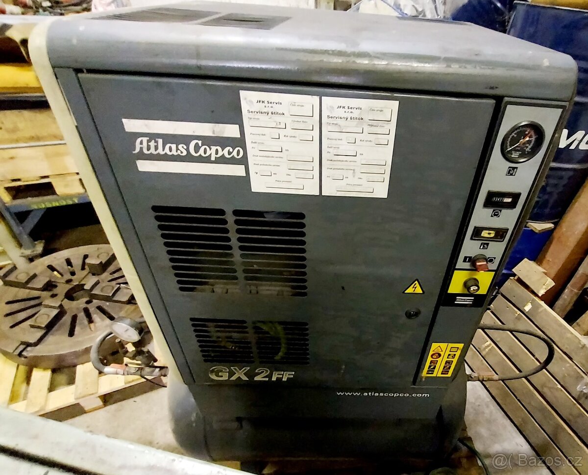 KOMPRESOR ATLAS Copco typ : GX2 r.v.2002 ;