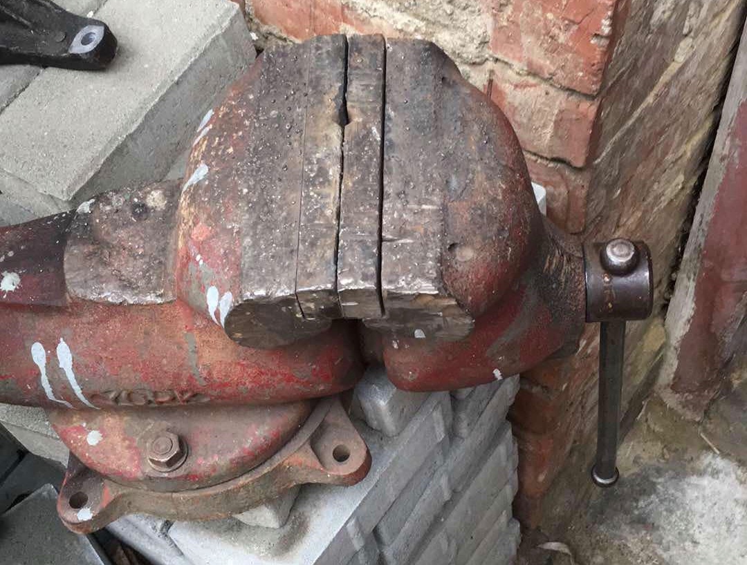 svěrák York 150