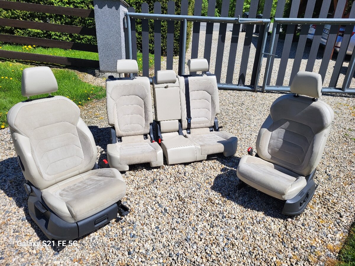 ŠKODA KODIAQ  TOP SEDAČKY
