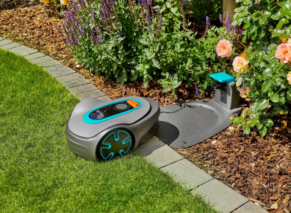 Robotická sekačka Gardena SILENO minimo 250 m²