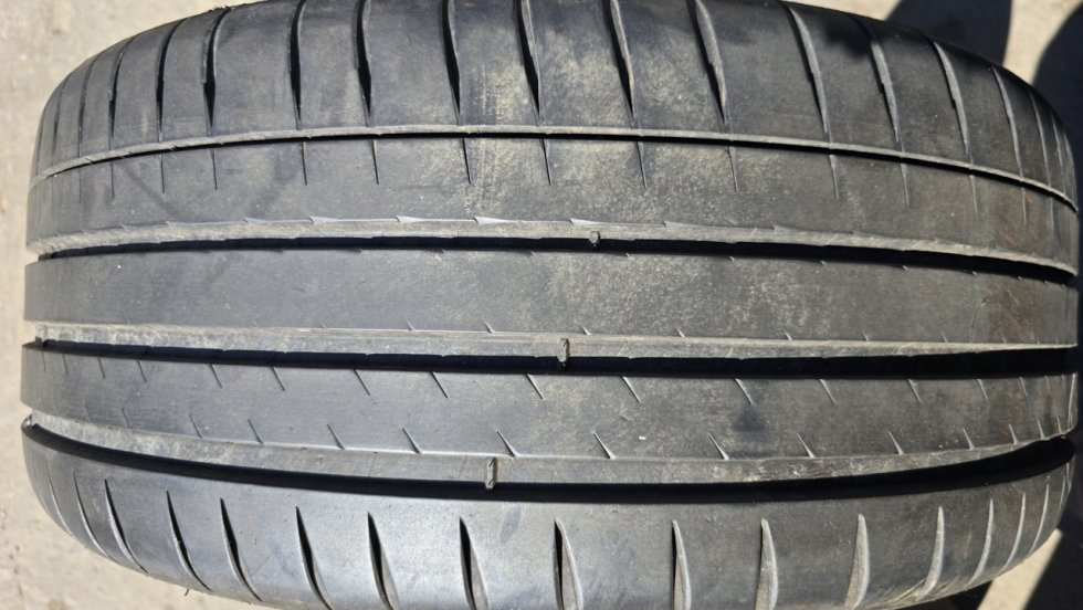 Letní pneumatika 245/35/20 Michelin