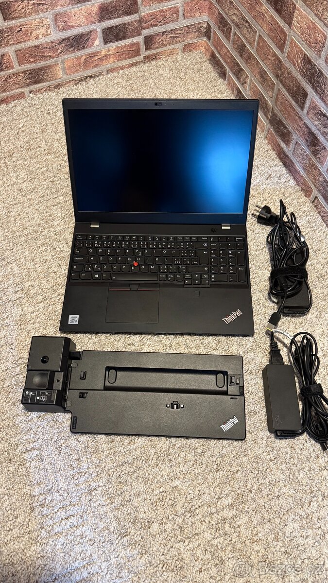 Lenovo L15 notebook i7, 16GB, 500GB, dokina + 2x zdroj