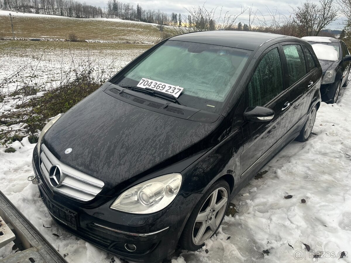 //MERCEDES W245 B-CLASS 200 TURBO//DÍLY