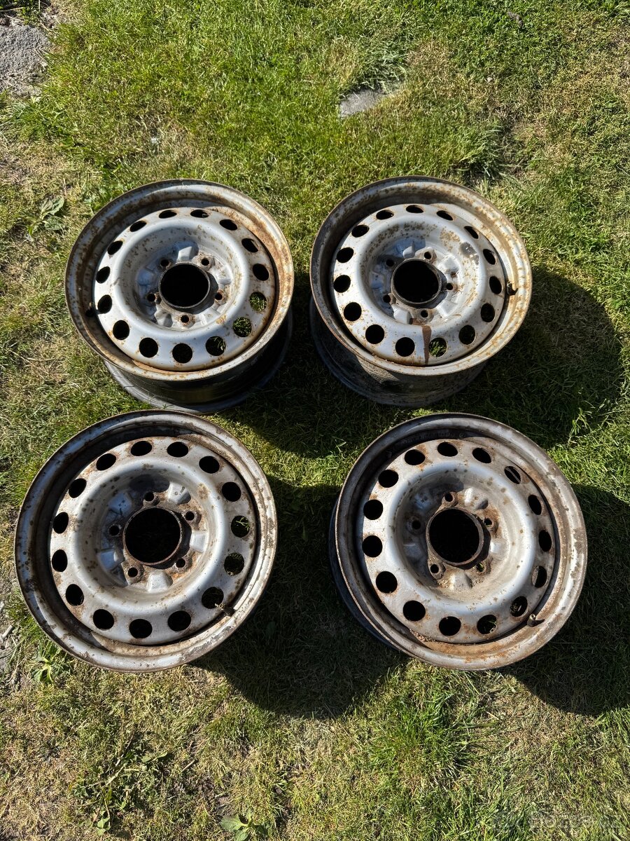 Plechové disky 5x120 r16