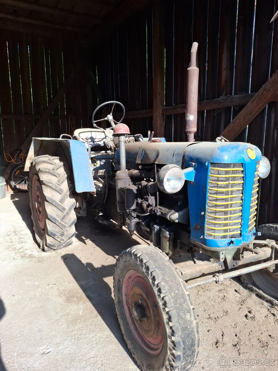 Traktor 25A