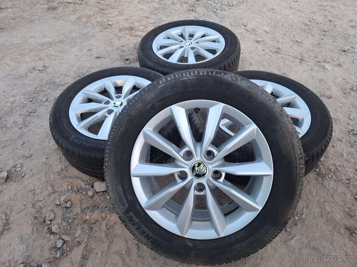 Alu kola 16" Škoda Minoris 5x112 pneu 205/55R16
