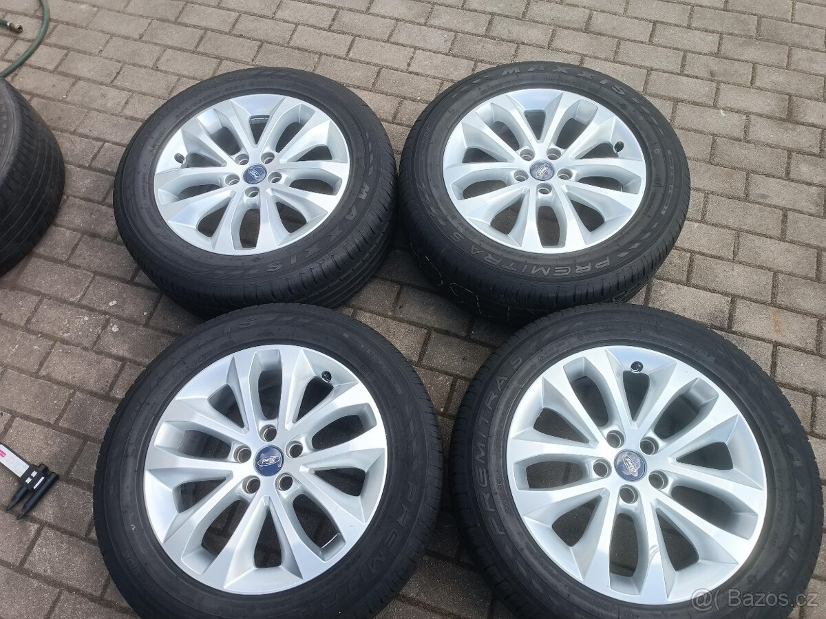 309. Originál ALU kola Furd (Kuga) 5x108 R17