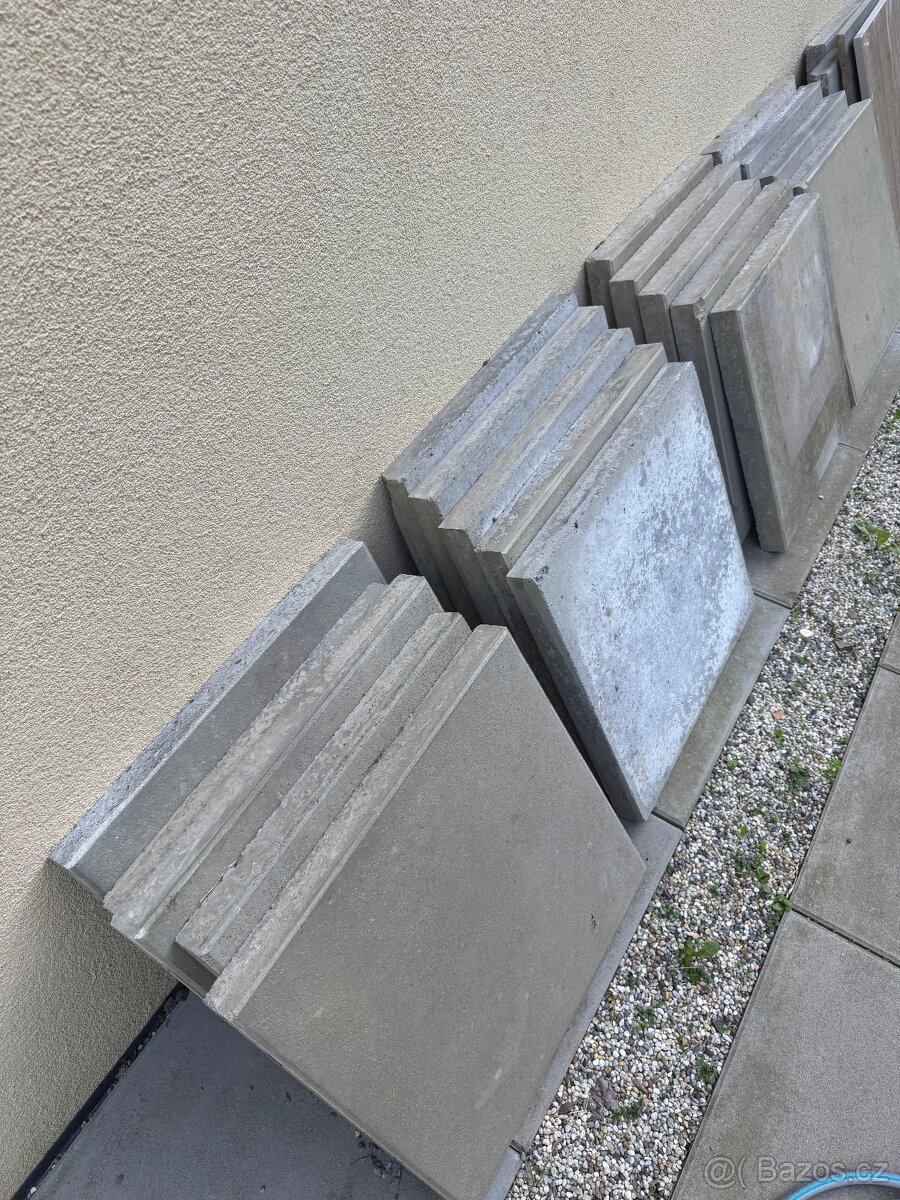 Betonové dlaždice 50x50x5 cm