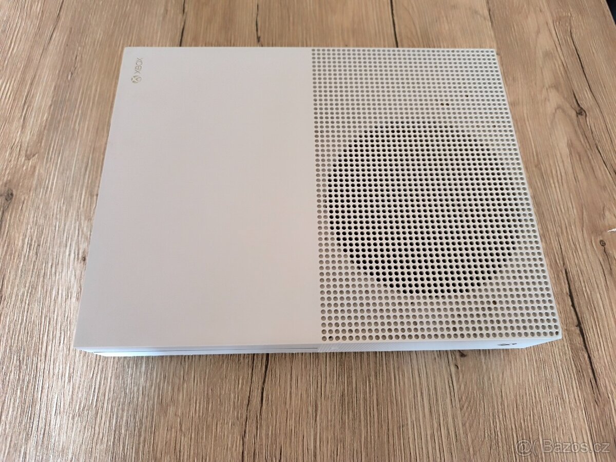 Xbox One S 500GB použitý