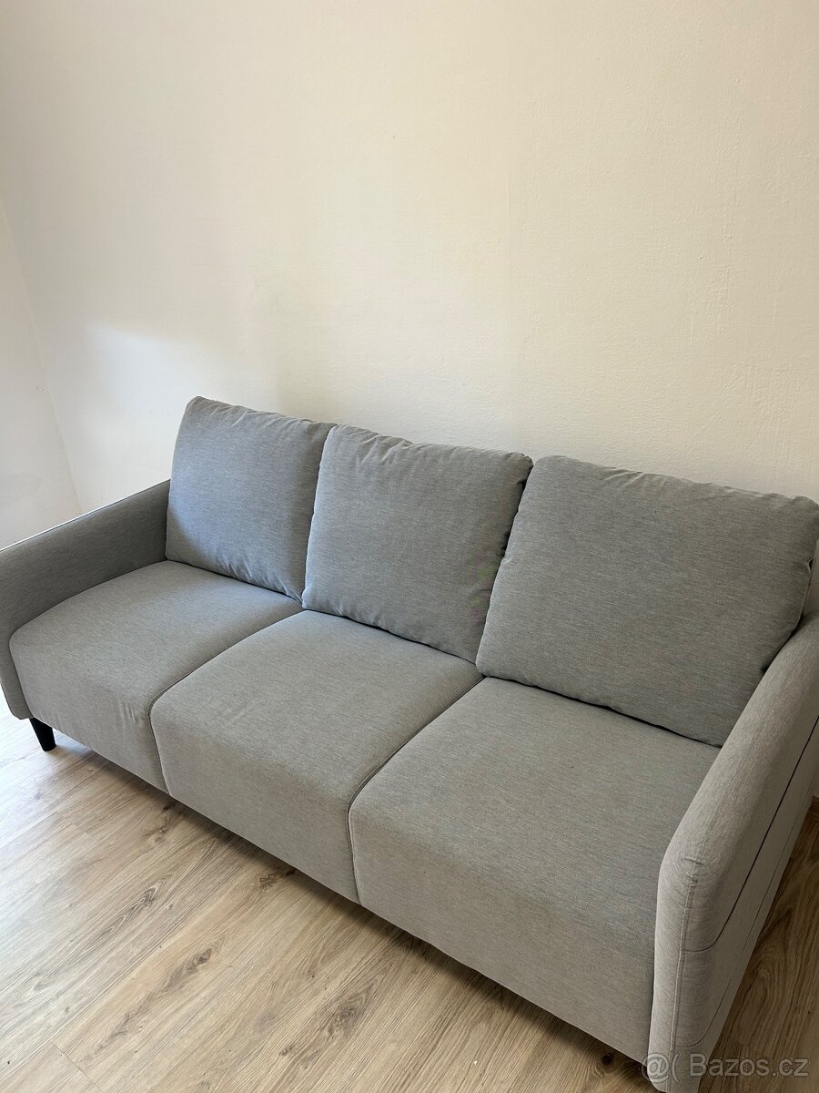 Pohovka IKEA