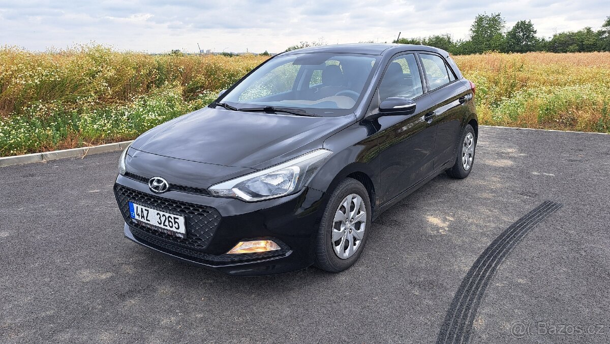 Hyundai i20, 1,1 CRDi,55KW,Klima 115,000 km,koupeno v ČR