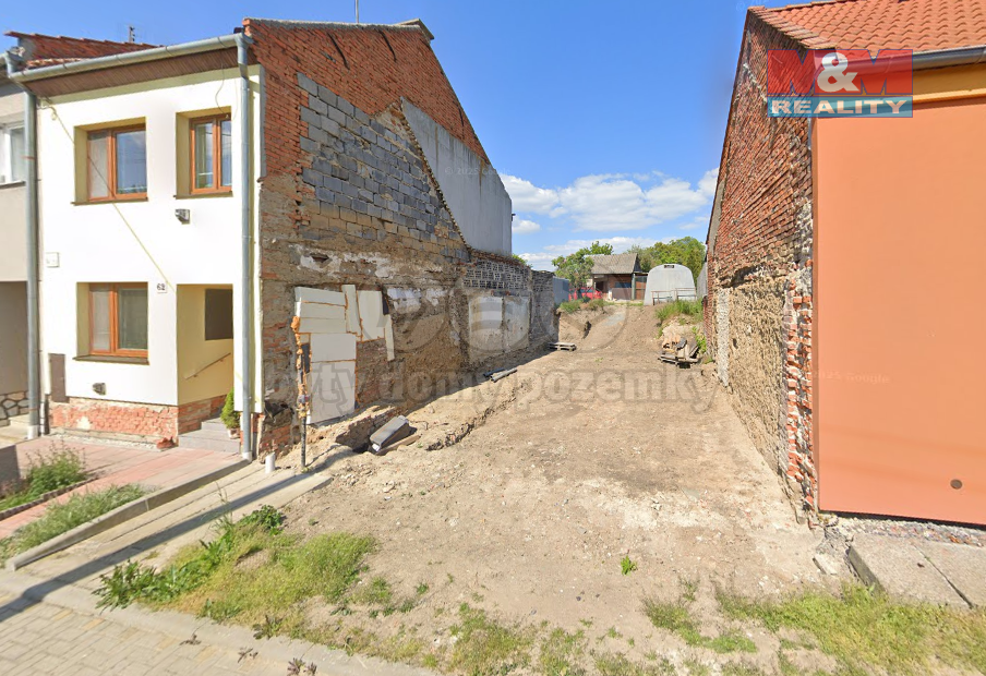 Prodej pozemku k bydlení, 173 m², Dobrochov