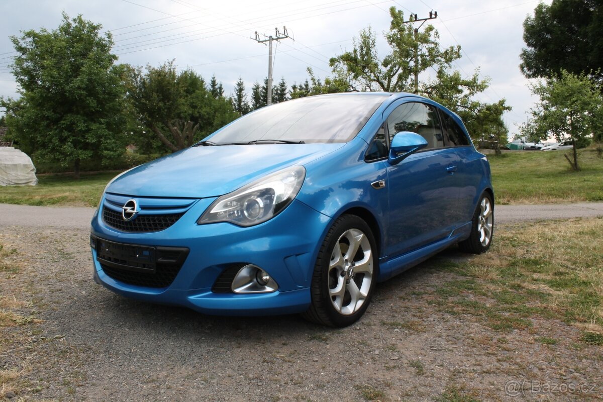 Opel Corsa OPC 1,6 Turbo, 141 kW (192 koní), Serviska
