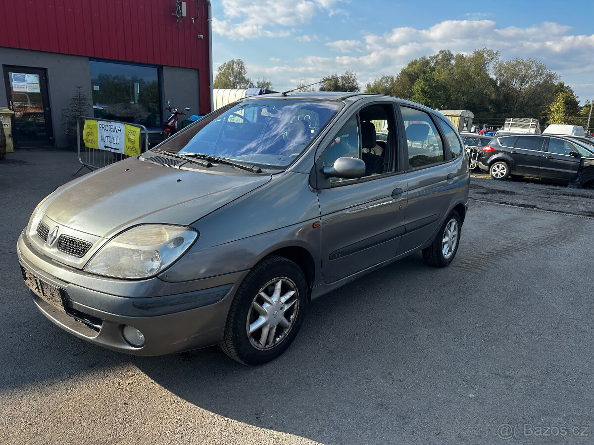 RENAULT SCENIC NA NÁHRADNÍ DÍLY
