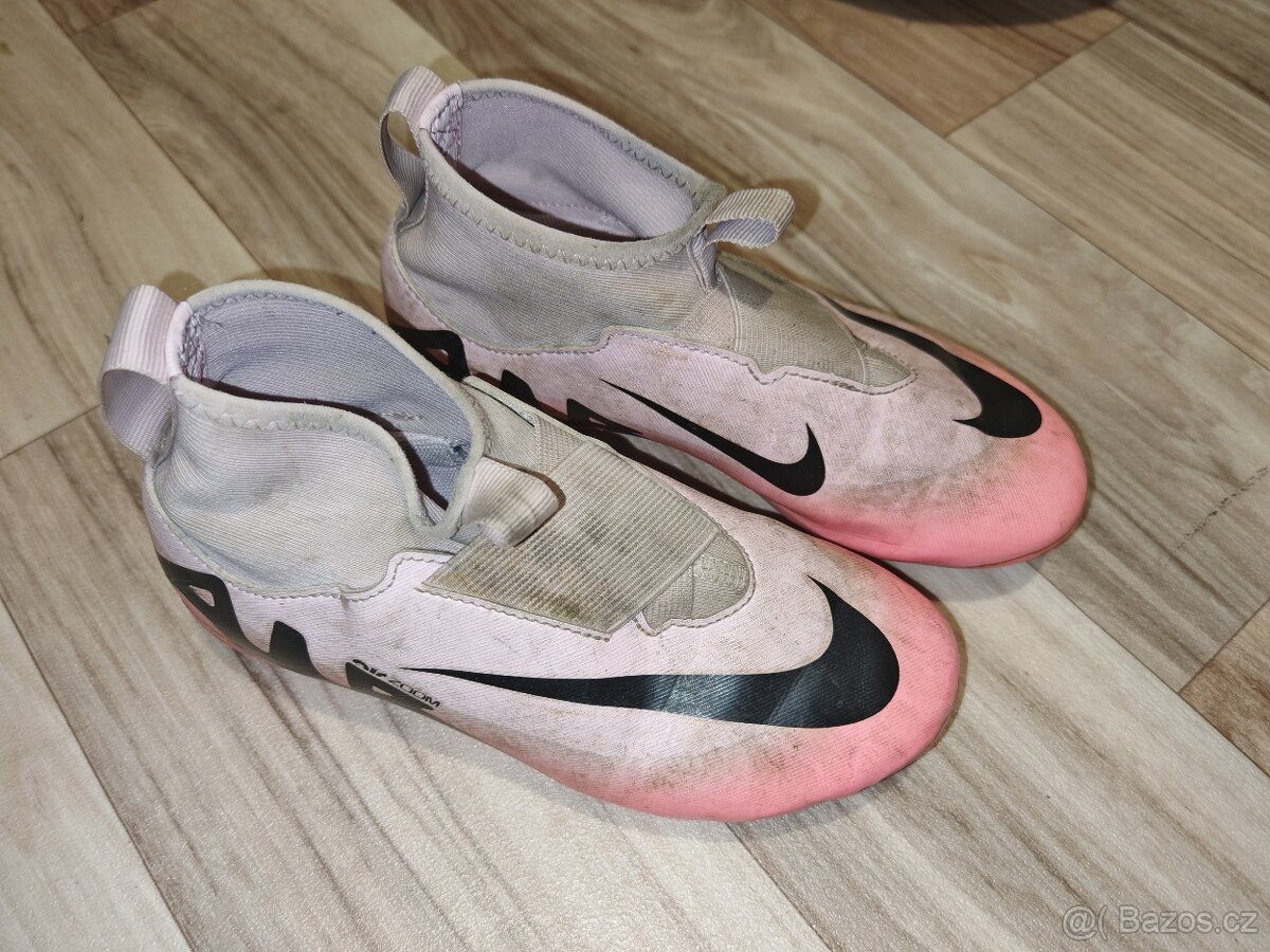Kopačky Nike, vel. 33, edice Ronaldo