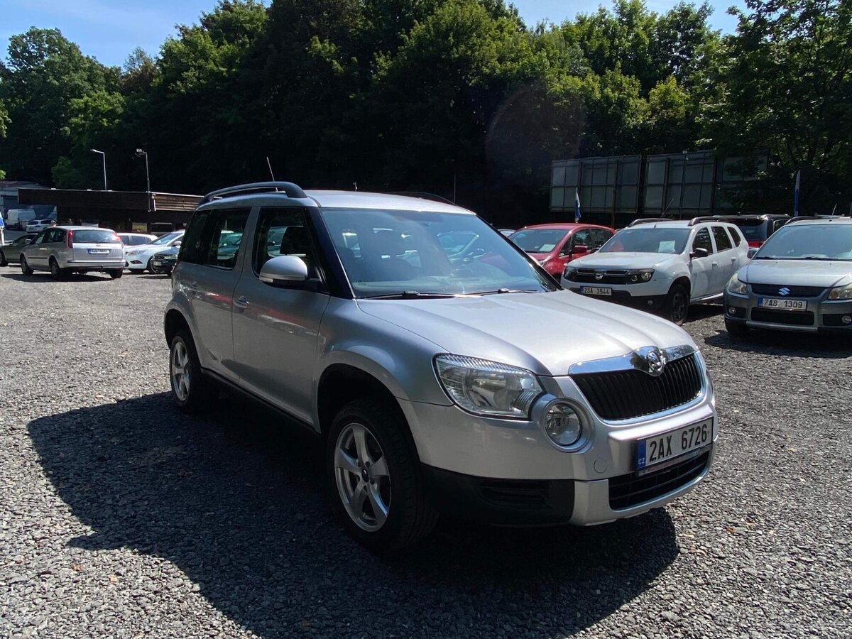 Škoda Yeti 1.8 TSI 118kW 4x4 tažné klima 2012 nové ČR
