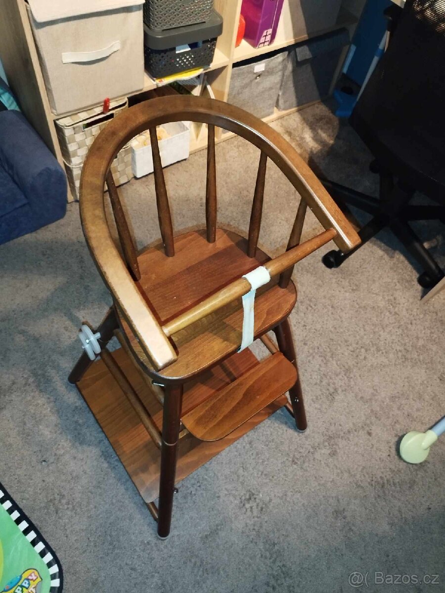 Dětská dřevěná židle