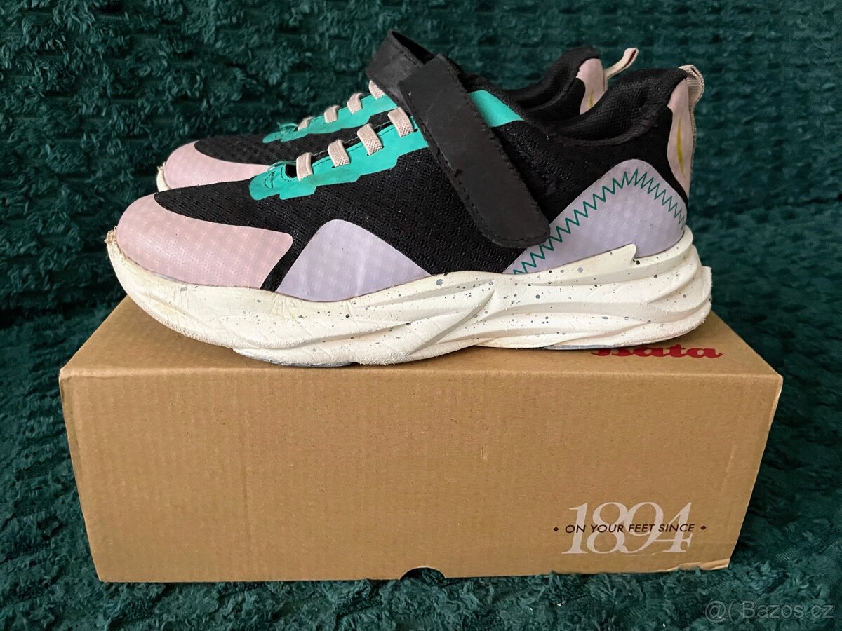 Dívčí tenisky Baťa vel. 35