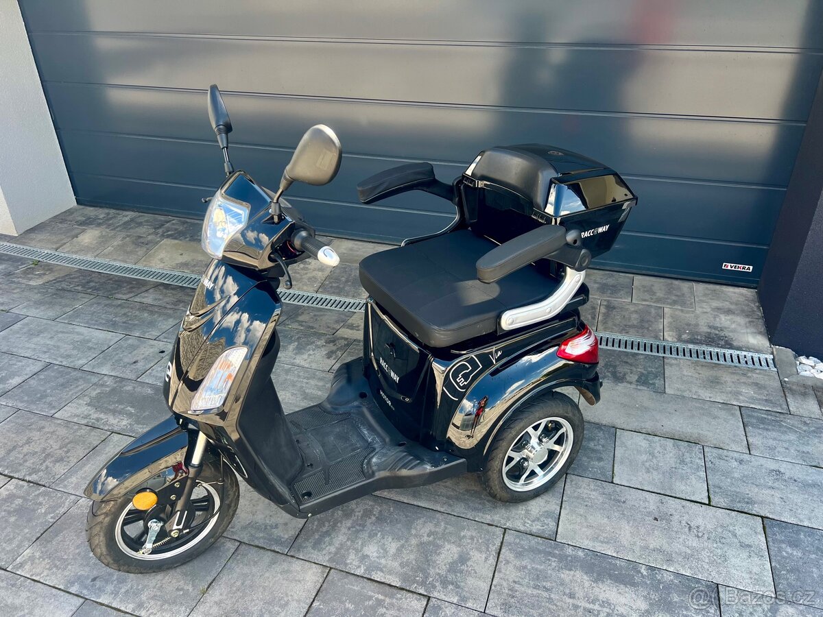 Elektrický tříkolový skútr TOP 65km