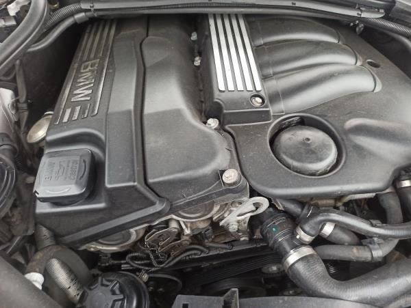 Prodám motor z bmw E46 316Ti 85kw N46B18A