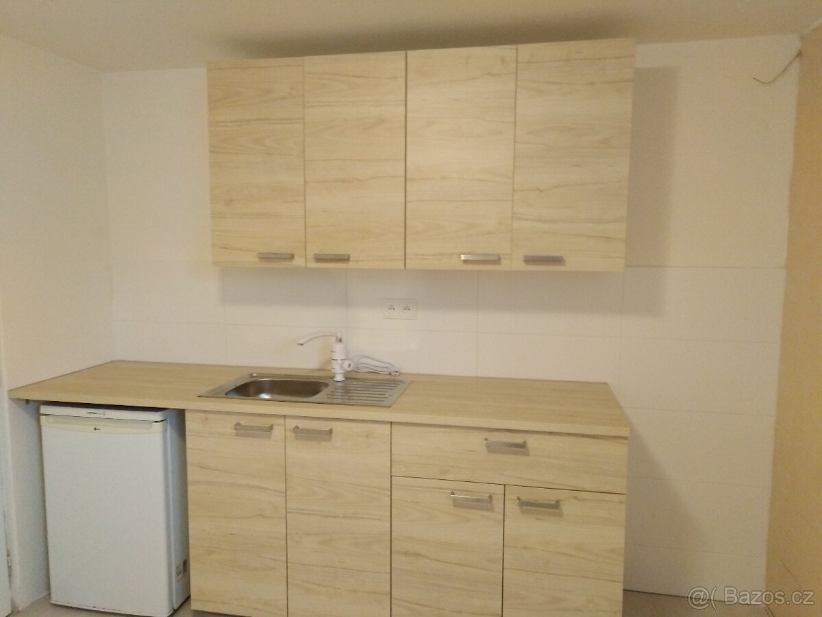 Pronájem 1+0 v Novém Jičíně ul. B.Benešové BEZ PROVIZE RK