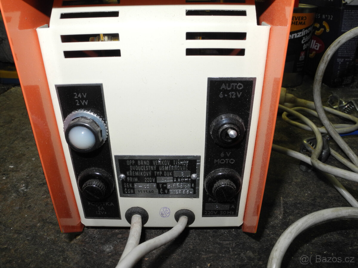 nabíjčka autobaterie