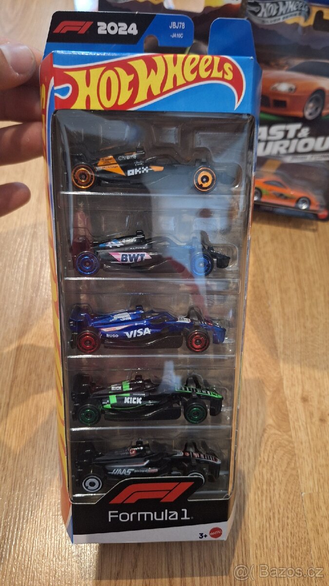 Hot Wheels set