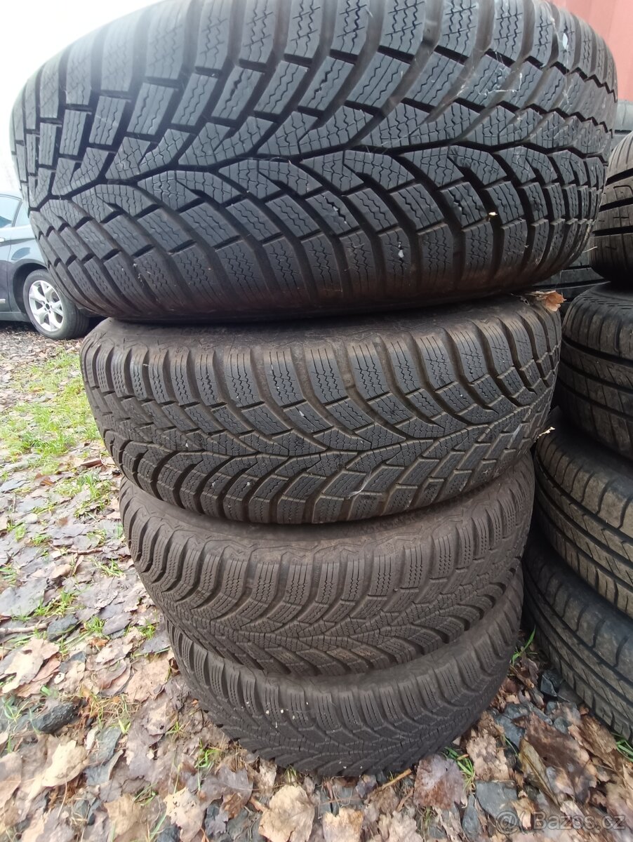 Sada plechových kol 5x114.3 s pneu 195/65 R15