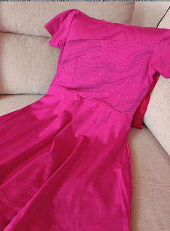 Sportovní šaty AlpinePro v.S