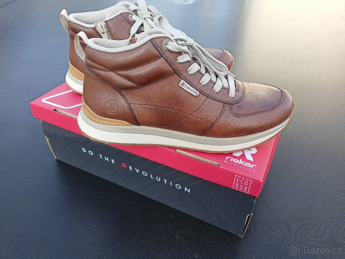 Boty Rieker vel.38