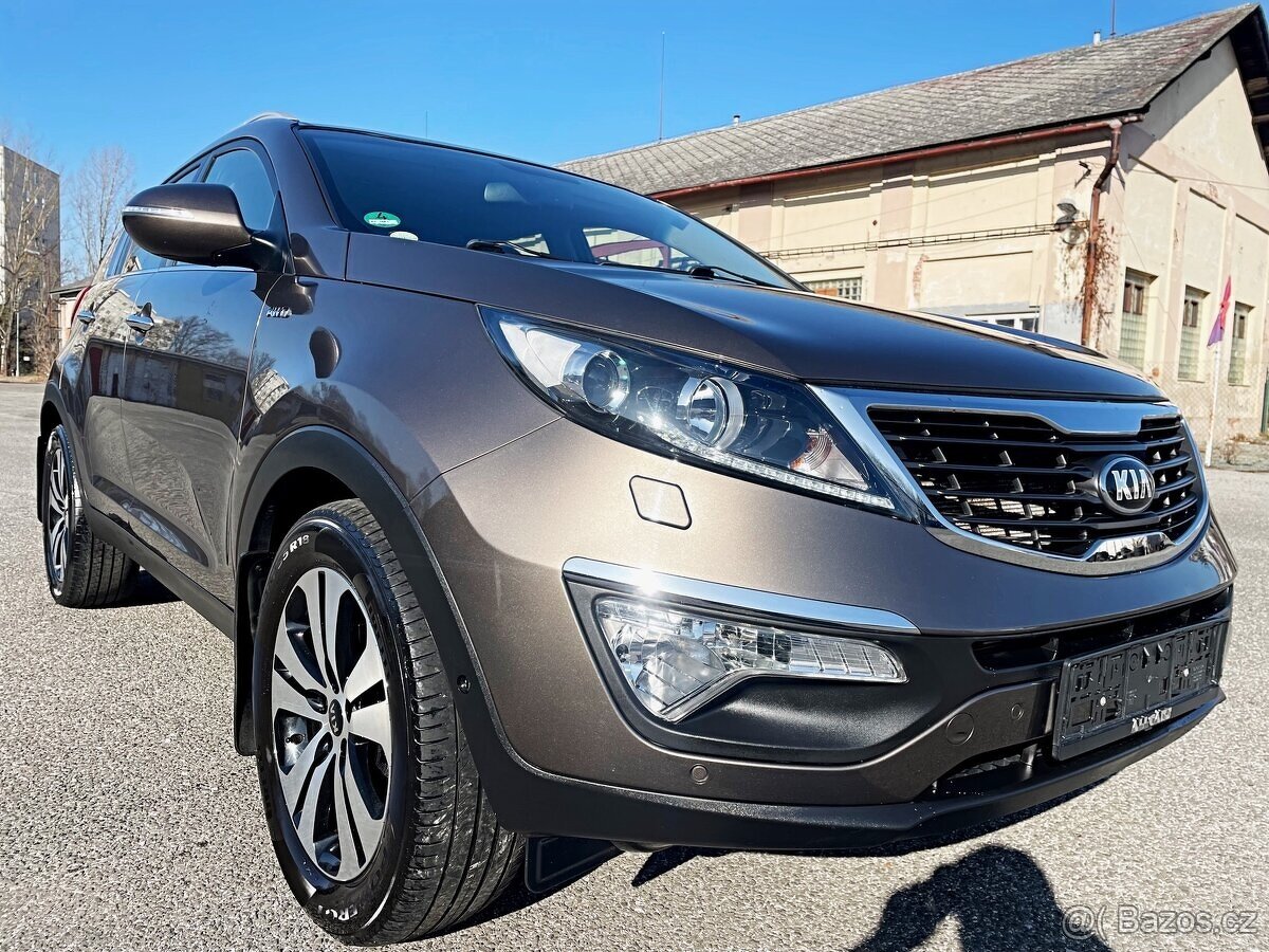 KIA SPORTAGE 2.0CRDI 4x4 AUTOMAT MODEL 2014 144.000KM