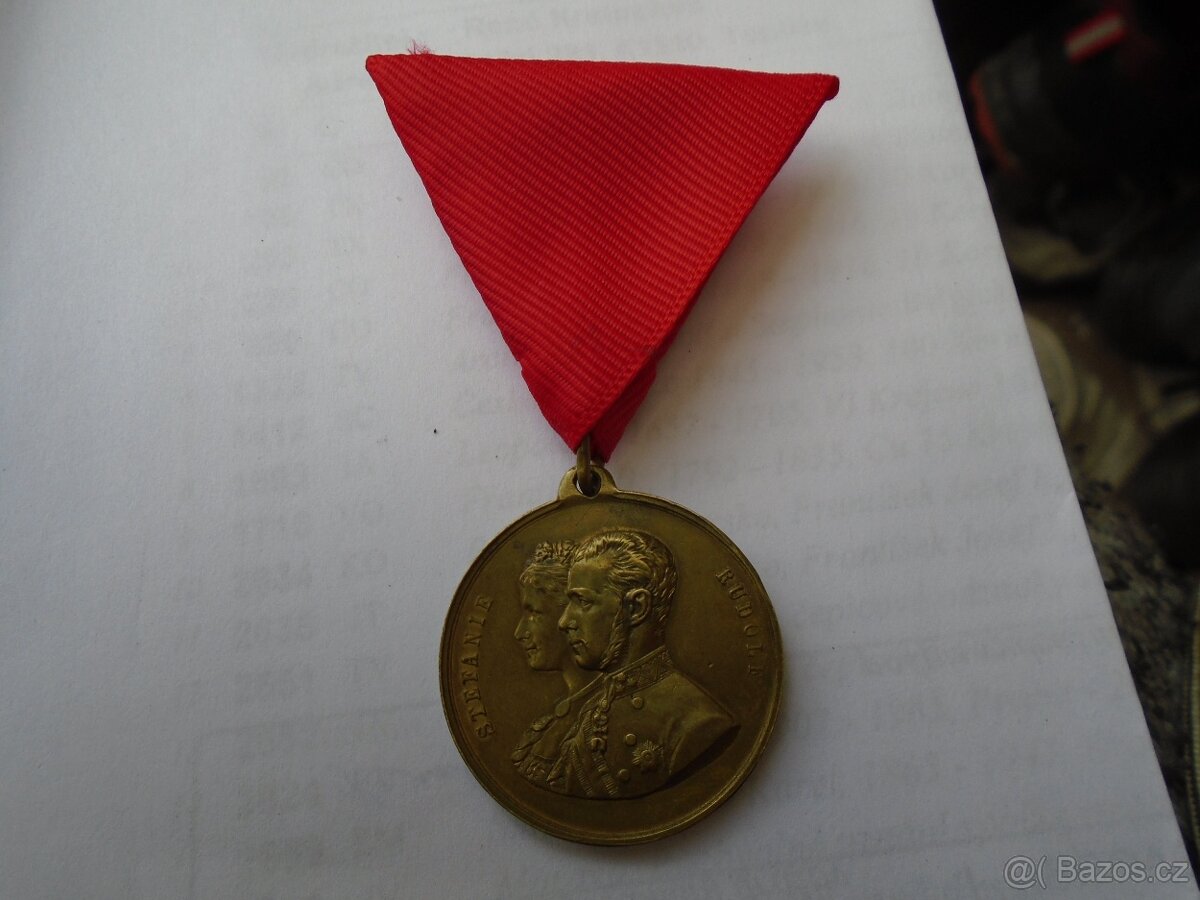 MEDAILE RUDOLF -STEFANIE  PRUMĚR 30mm