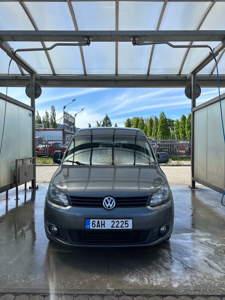 VW Caddy 1.6 tdi DSG
