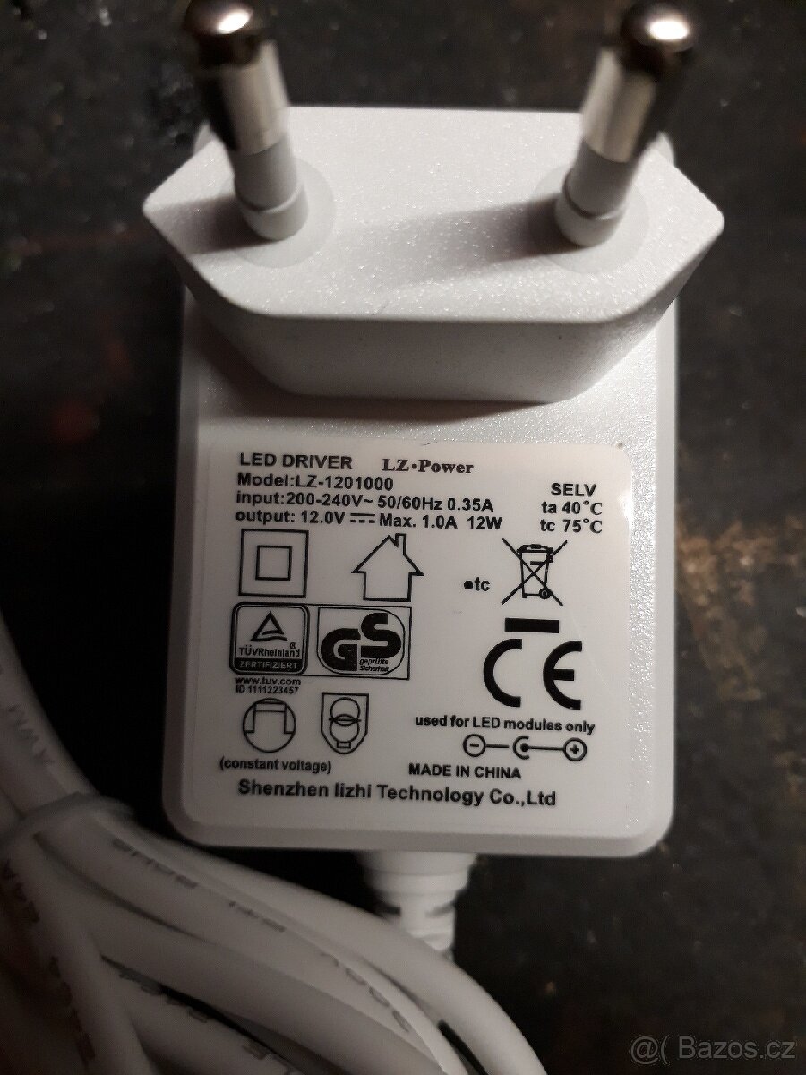 5 ks DC adaptér 240/12 V, max 1.0A, 12 W