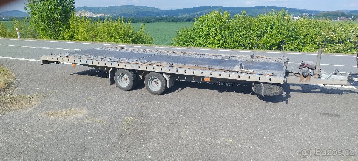 Autopřepravník Vezeko 3000kg