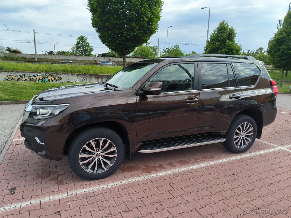 Toyota Land Cruiser 2.8 D TOP stav