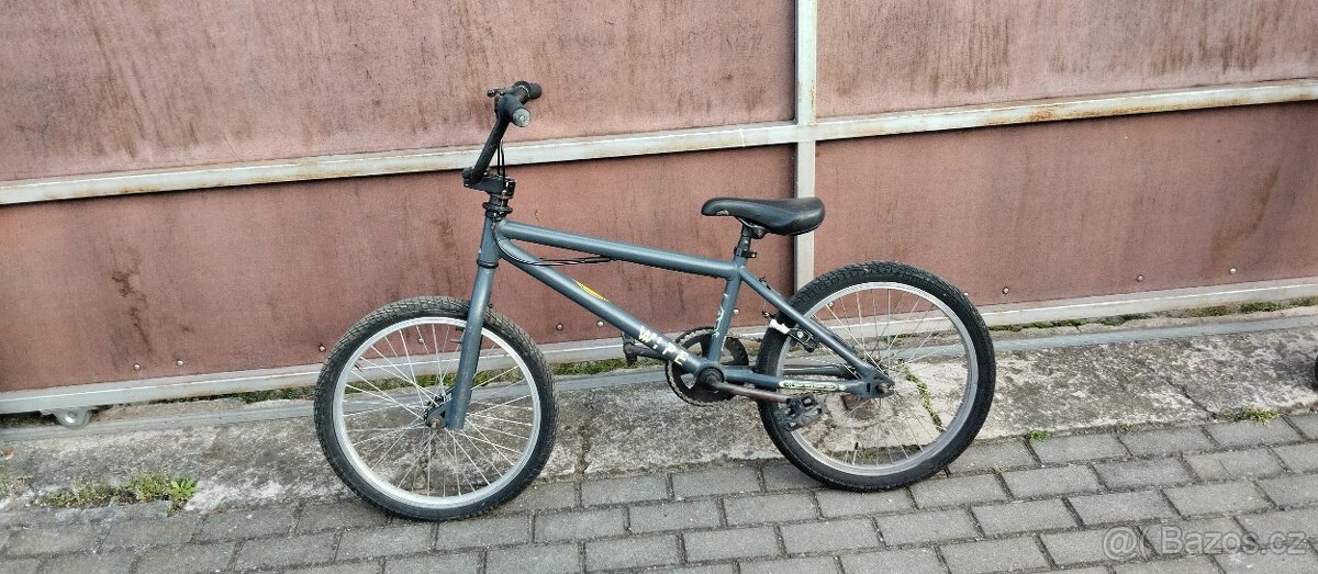 Kolo BMX