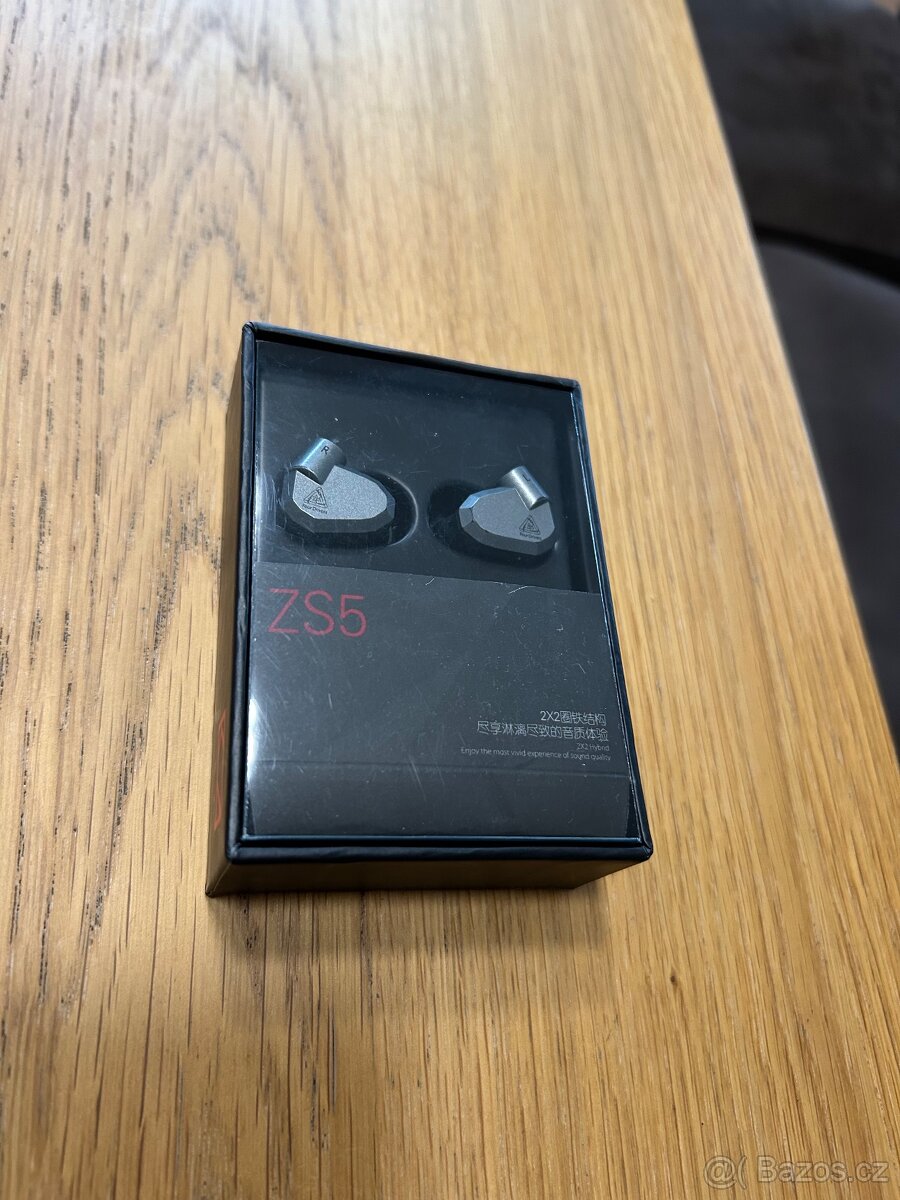 Sluchátka KZ ZS5