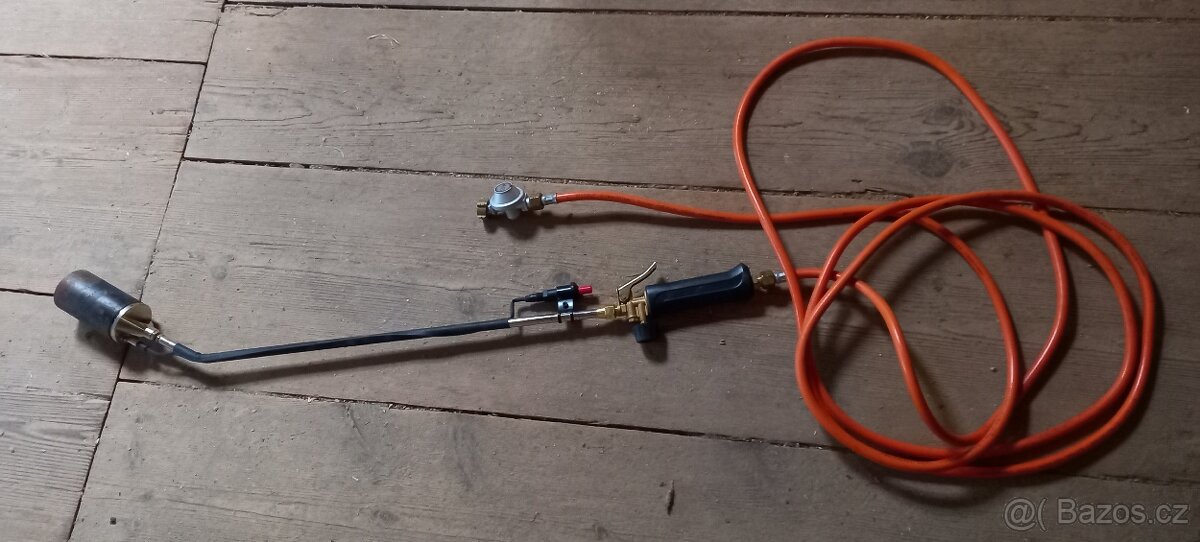 Hořák na lepenku a PB láhev 10kg
