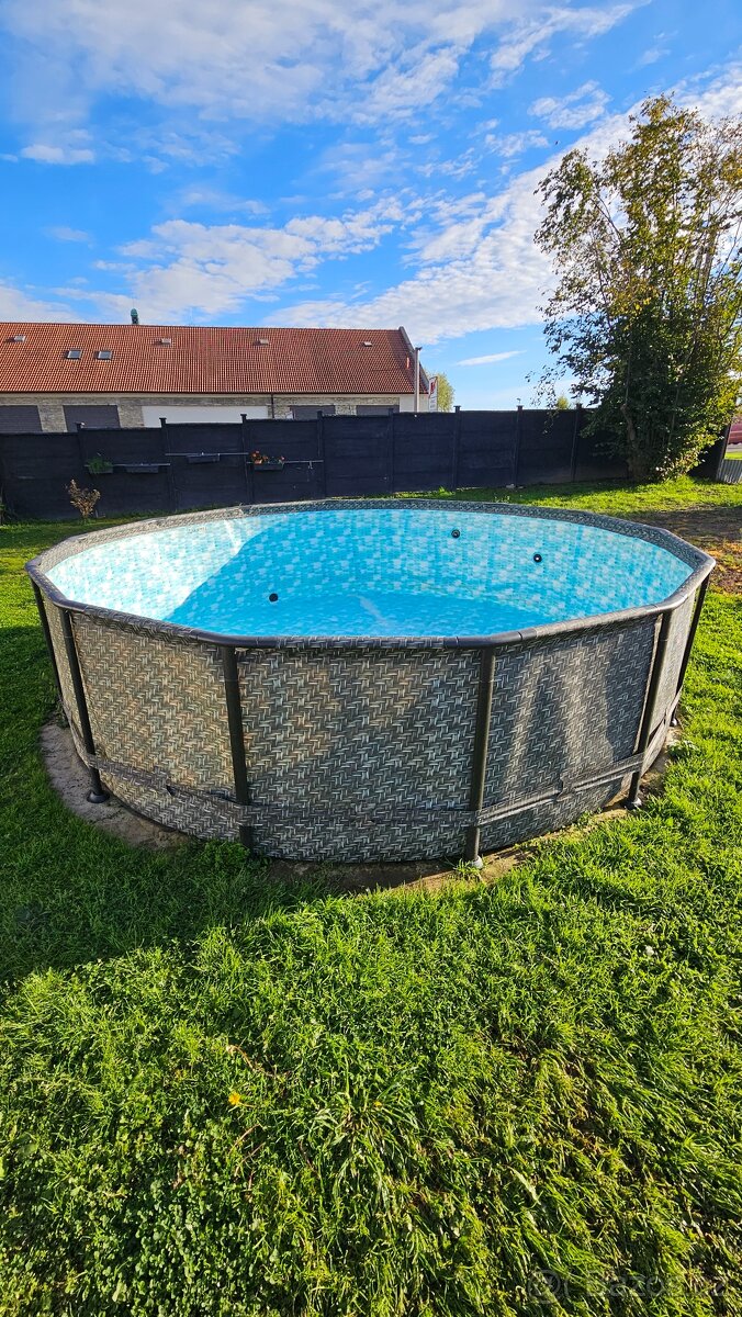 Bazen swing Mountfield